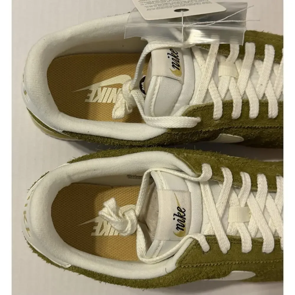 Nike Cortez SE Suede 